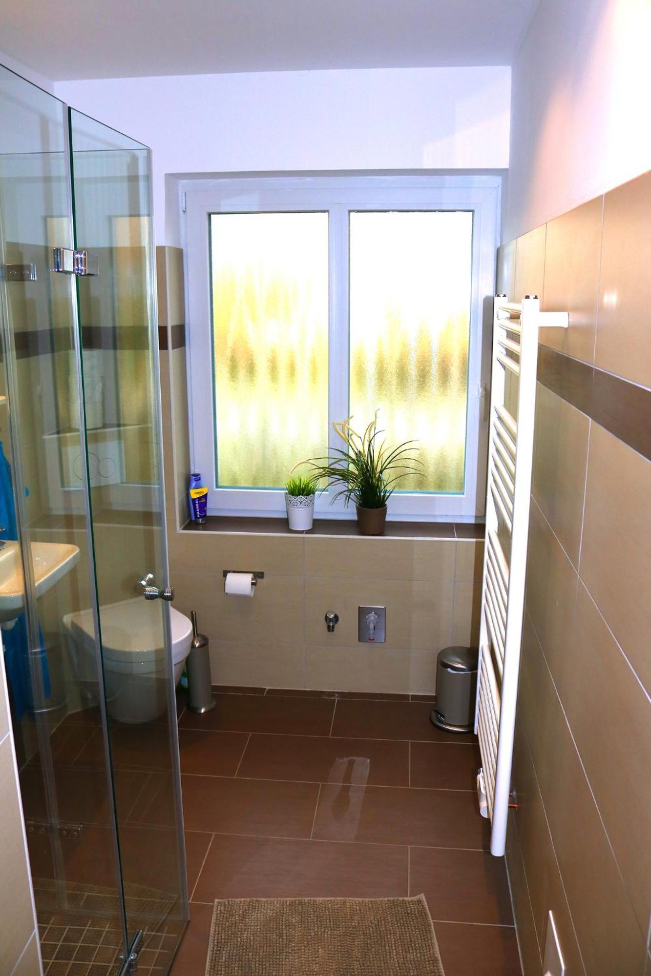 Ferienwohnungen Arp "2D" Mit Terrasse Und Parkplatz Itzehoe Exterior foto